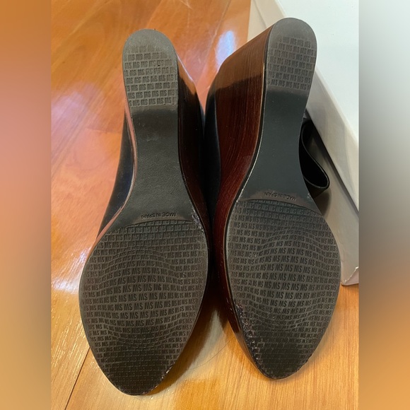 Stuart Weitzman wedge leather bootie - Picture 4 of 5